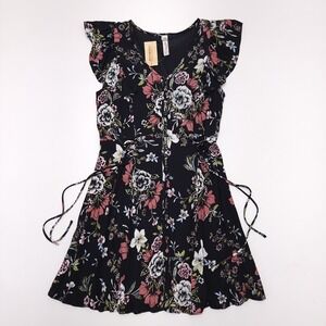 American Rag Cie Fit Flare Dress Womens M Black Floral Fitted Bodice‎ Buttoned